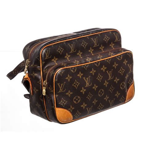 louis vuitton nile messenger bag|Louis Vuitton Nile Bag .